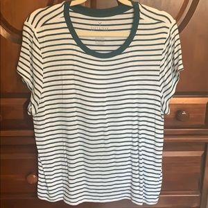 COPY - american eagle tshirt